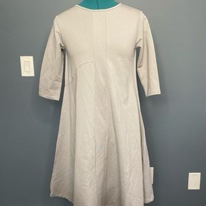 Kids Pc two grey stretchy 3/4 sleeve dress Size 14